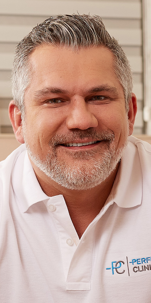 Lukáš Frajer, Perfect Clinic