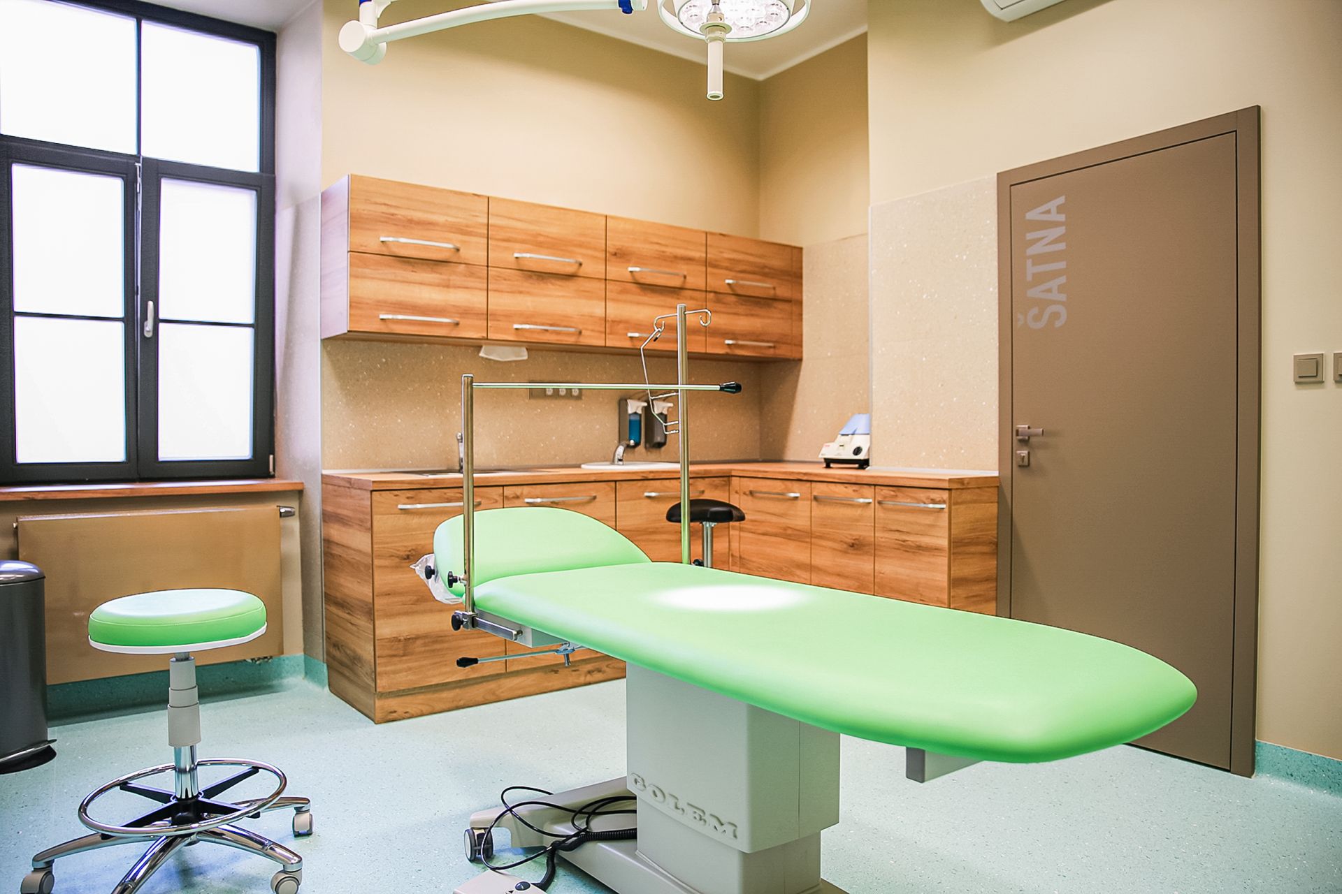 Perfect Clinic Brno. Pobočka byla otevřena v roce 2013 a přináší vysoký standard estetické medicíny. Kombinuje odbornou preciznost s osobním přístupem v moderním a komfortním prostředí.