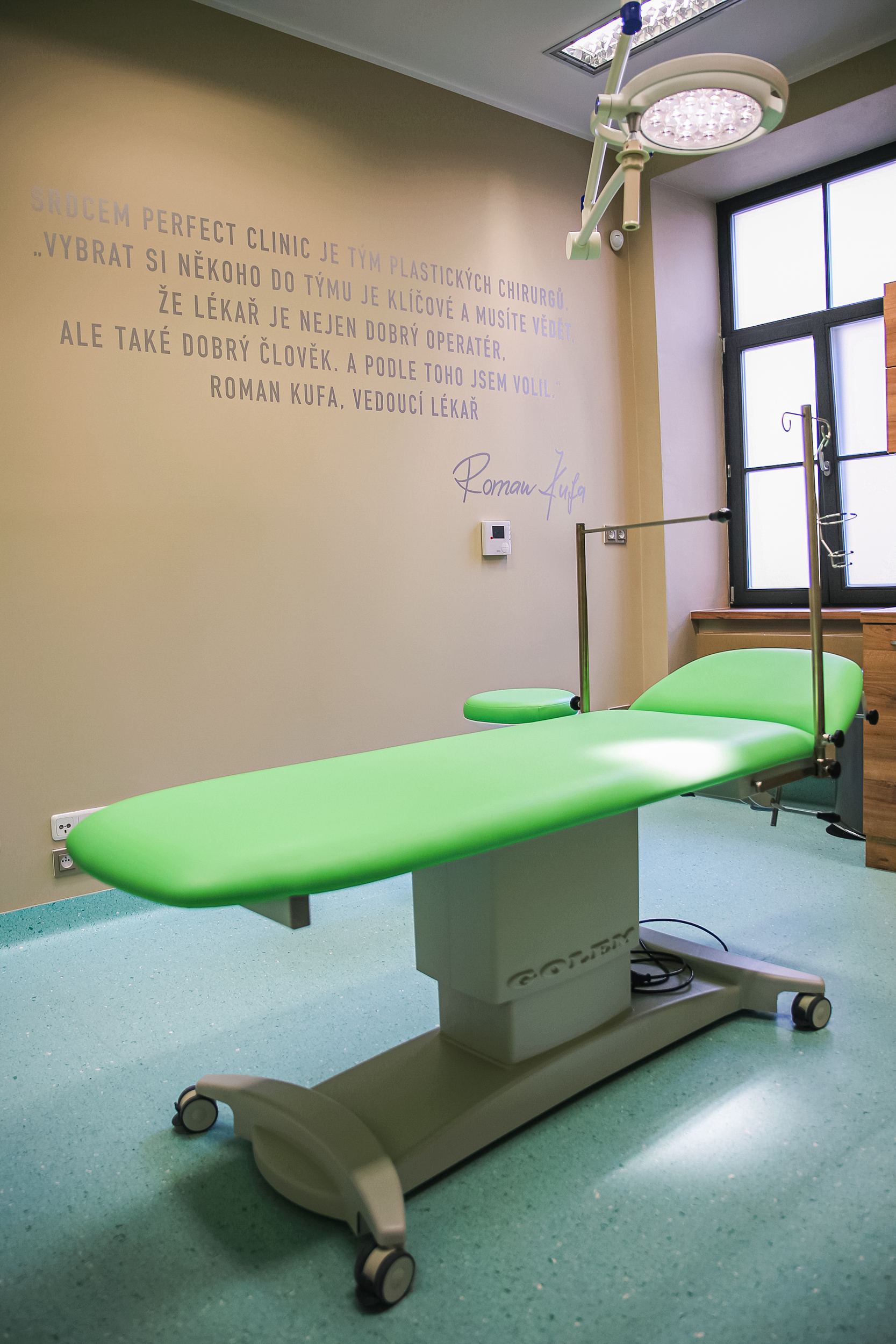 Perfect Clinic Brno. Pobočka byla otevřena v roce 2013 a přináší vysoký standard estetické medicíny. Kombinuje odbornou preciznost s osobním přístupem v moderním a komfortním prostředí.